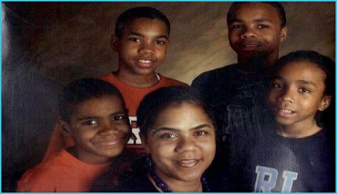 Rachaad White family, wife, children, parents, siblings